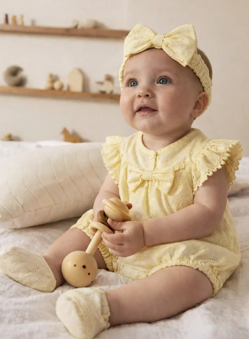 فكتور اند جين Baby Girls’ Broderie Romper – Heart Eyelet Cotton Playsuit (Yellow)